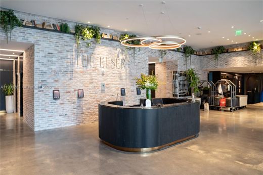 Residential complexes in Miami, Miami-Dade