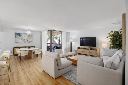 Residential complexes in Delray Beach, Palm Beach