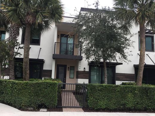 Townhouse - West Palm Beach, Palm Beach County