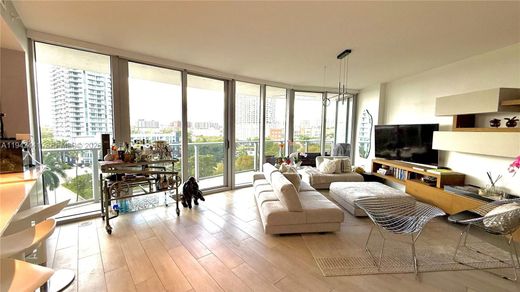 Edificio en Miami, Miami-Dade County