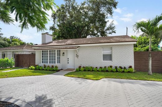 Villa in Miami Shores, Miami-Dade County