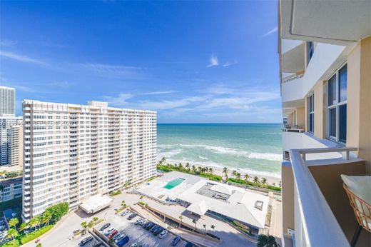 Komplex apartman Hallandale Beach, Broward County