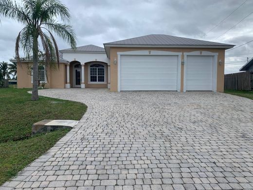 Villa in Port Saint Lucie, Saint Lucie County
