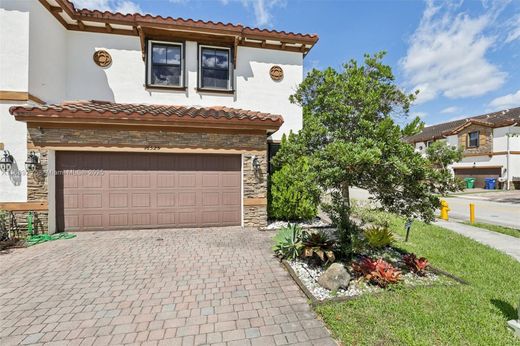 Miami Terrace Mobile Home, Miami-Dade Countyのタウンハウス