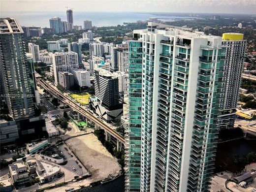 Residential complexes in Miami, Miami-Dade