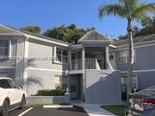 Residential complexes in Stuart, Martin County