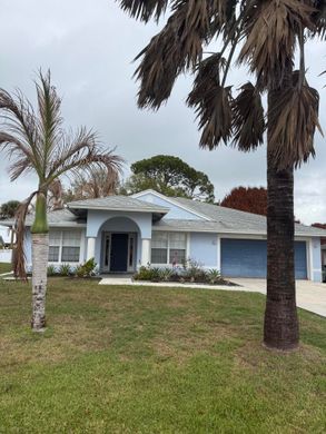 Villa in Port Saint Lucie, Saint Lucie County