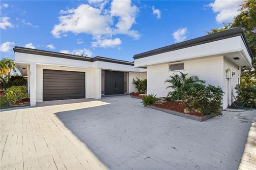 Villa in Tamarac, Broward County