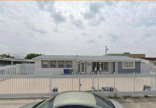 Willa w Miami Gardens, Miami-Dade County