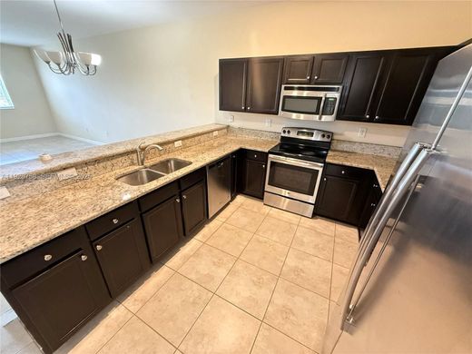 Townhouse in Miami, Miami-Dade