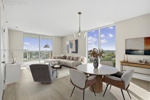 Жилой комплекс, Майами, Miami-Dade County