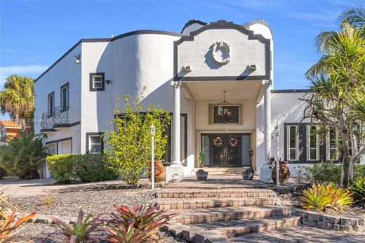 빌라 / Miami Lakes, Miami-Dade County