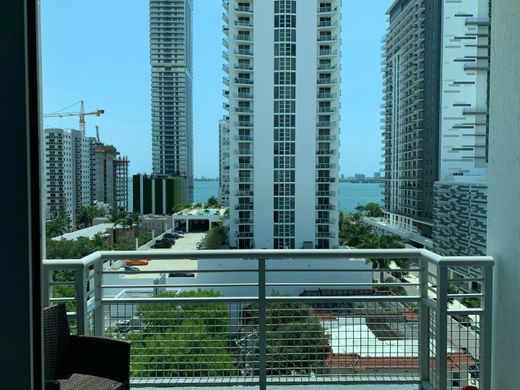 Edificio en Miami, Miami-Dade County