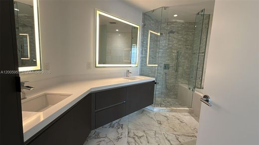 Complesso residenziale a Miami, Miami-Dade County