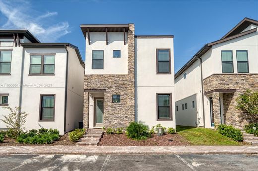 Villa Davenport, Polk County