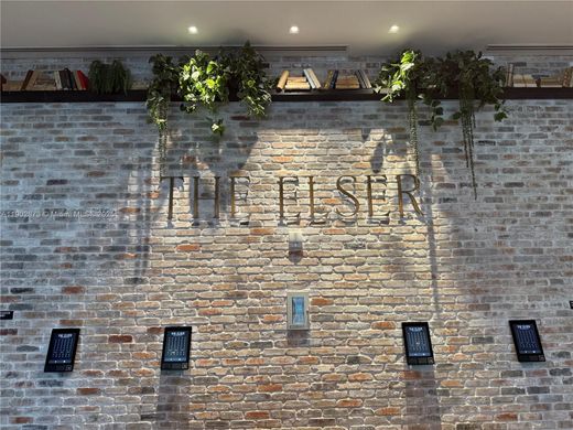 Complexes résidentiels à Miami, Comté de Miami-Dade