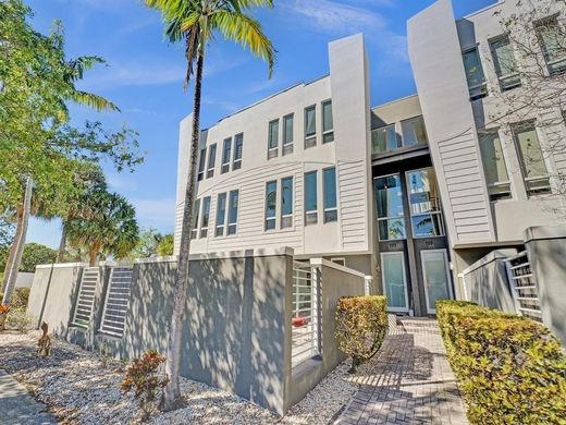 Townhouse in Fort Lauderdale, Broward County