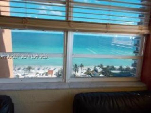 Complesso residenziale a Sunny Isles Beach, Miami-Dade County