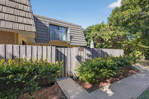 ウェストパームビーチ, Palm Beach Countyのタウンハウス