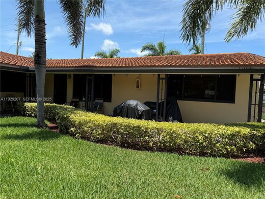 Complesso residenziale a Hallandale Beach, Broward County