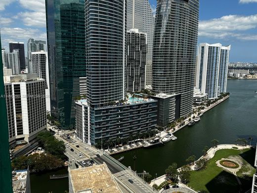 Wohnkomplexe in Miami, Miami-Dade County