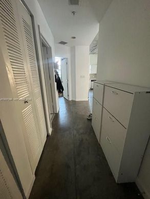 Residential complexes in Miami, Miami-Dade