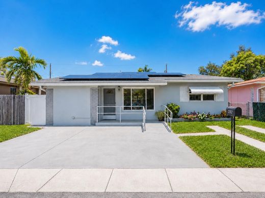Villa in Dania Beach, Broward County