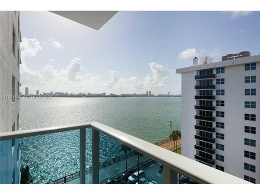Жилой комплекс, North Bay Village, Miami-Dade County