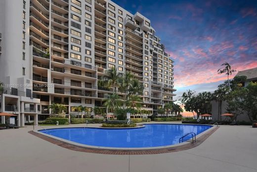 Residential complexes in Miami, Miami-Dade