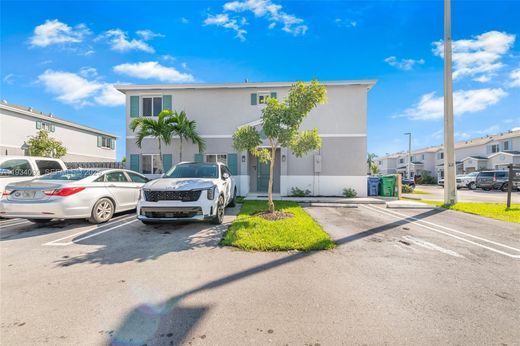 Townhouse in Florida City, Miami-Dade