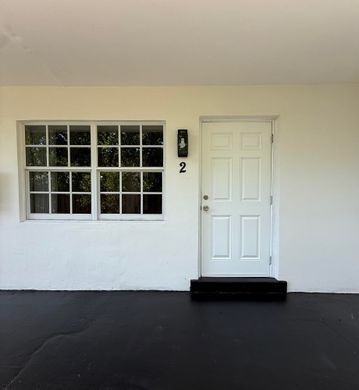 Residential complexes in West Palm Beach, Palm Beach