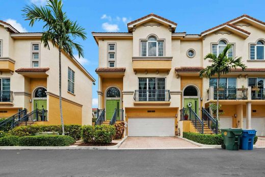 Stadthaus in Oakland Park, Broward County