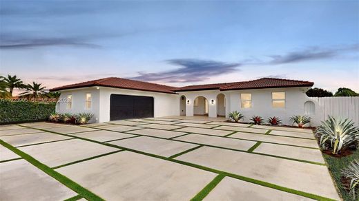 Villa in Miami, Miami-Dade
