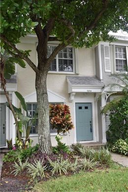 Townhouse in Tamarac, Broward County