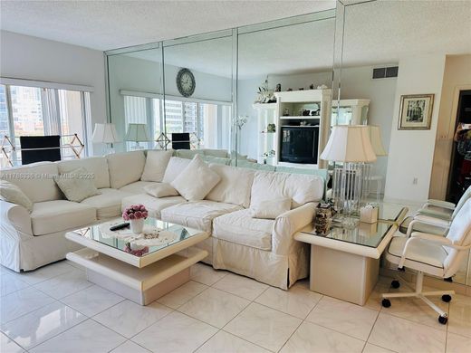 Complesso residenziale a Hallandale Beach, Broward County
