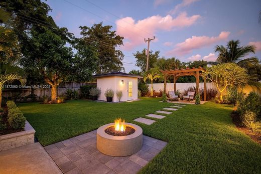Villa en North Miami, Miami-Dade County