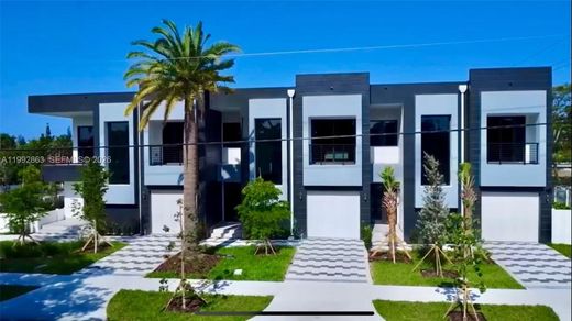 Townhouse in Hollywood, Broward County