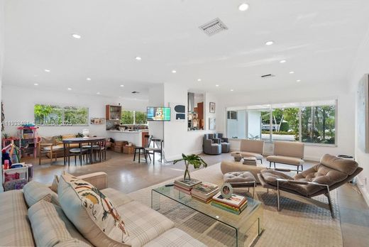 Villa in Bay Harbor Islands, Miami-Dade County