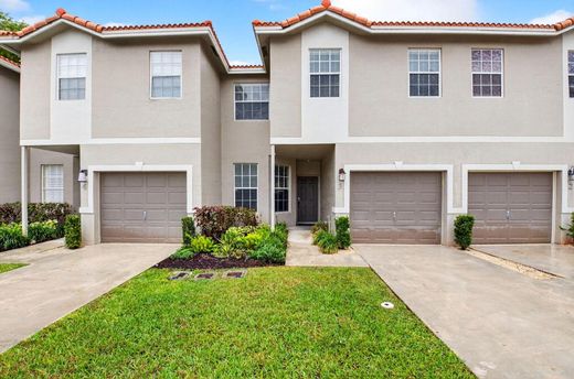 Townhouse in Boca Raton, Palm Beach