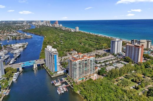 Residential complexes in Fort Lauderdale, Broward County