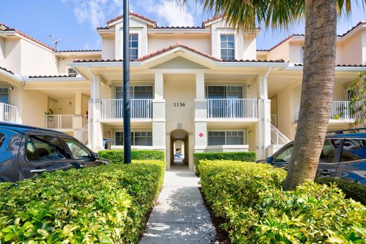 Residential complexes in Jupiter, Palm Beach