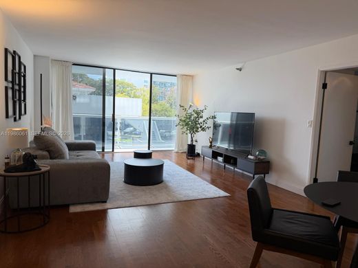 Жилой комплекс, Aventura, Miami-Dade County