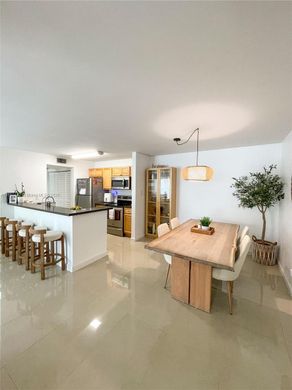 Komplex apartman Miami, Miami-Dade County