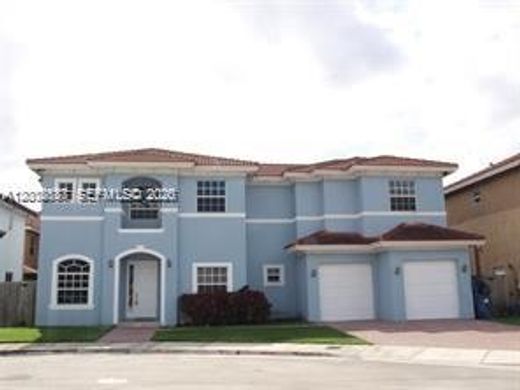 Villa - South Miami Heights, Miami-Dade County