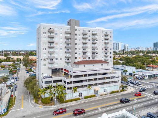 Complexes résidentiels à Miami, Comté de Miami-Dade