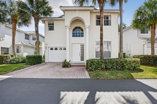 Residential complexes in Boca Raton, Palm Beach