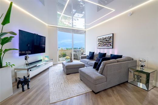 Жилой комплекс, Aventura, Miami-Dade County