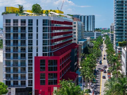 Residential complexes in Miami, Miami-Dade