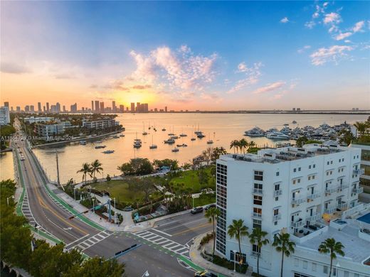 Kamienica w Miami Beach, Miami-Dade County