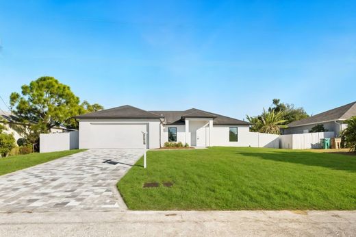 Villa in Cape Coral, Lee County